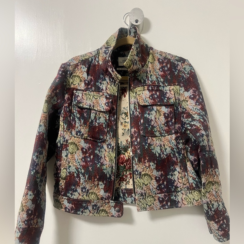 Urban Outfitters Floral Jacket Blazer size M